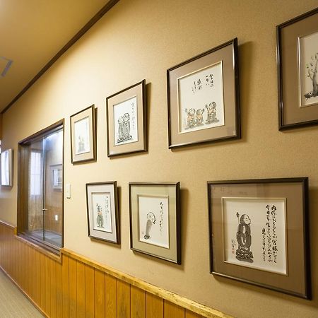 Mikunitoge Onsen Oyado Honjin Hotell Yuzawa  Exteriör bild