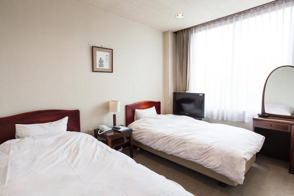 Mikunitoge Onsen Oyado Honjin Hotell Yuzawa  Exteriör bild
